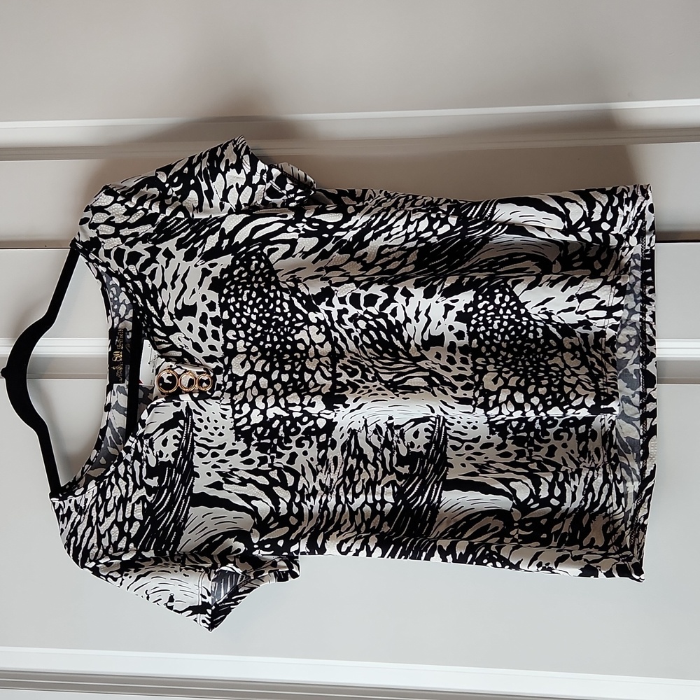 80 Park Black White Animal Print L Blouse